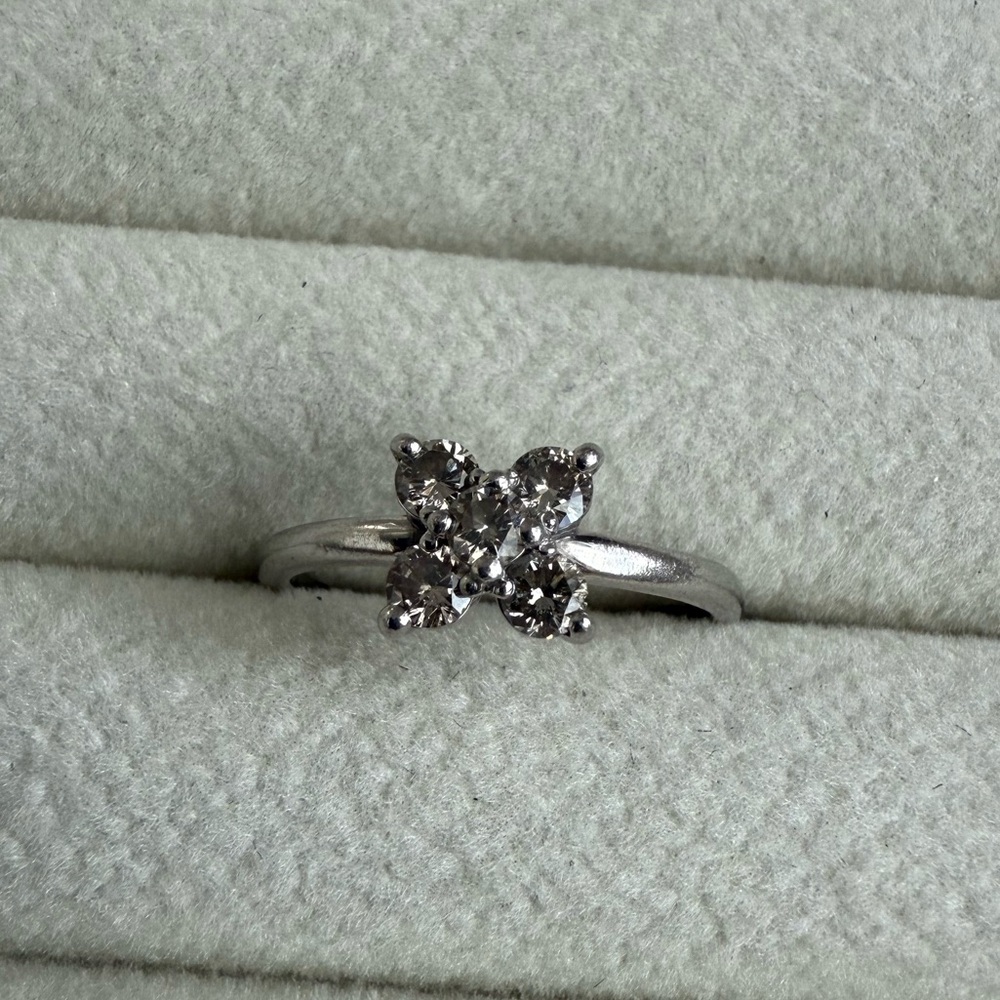 Platinum Natural Diamond Flower Cluster Ring 0.40ctw Pt900 Size 5 3/4 - Picture 5 of 12